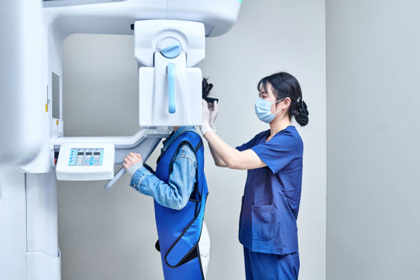 Best Emergency Dentist for Knocked-Out Tooth in Gardner, IL